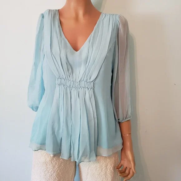 NWT Sundance 100% silk baby blue top, Size PM. - Picture 7 of 12